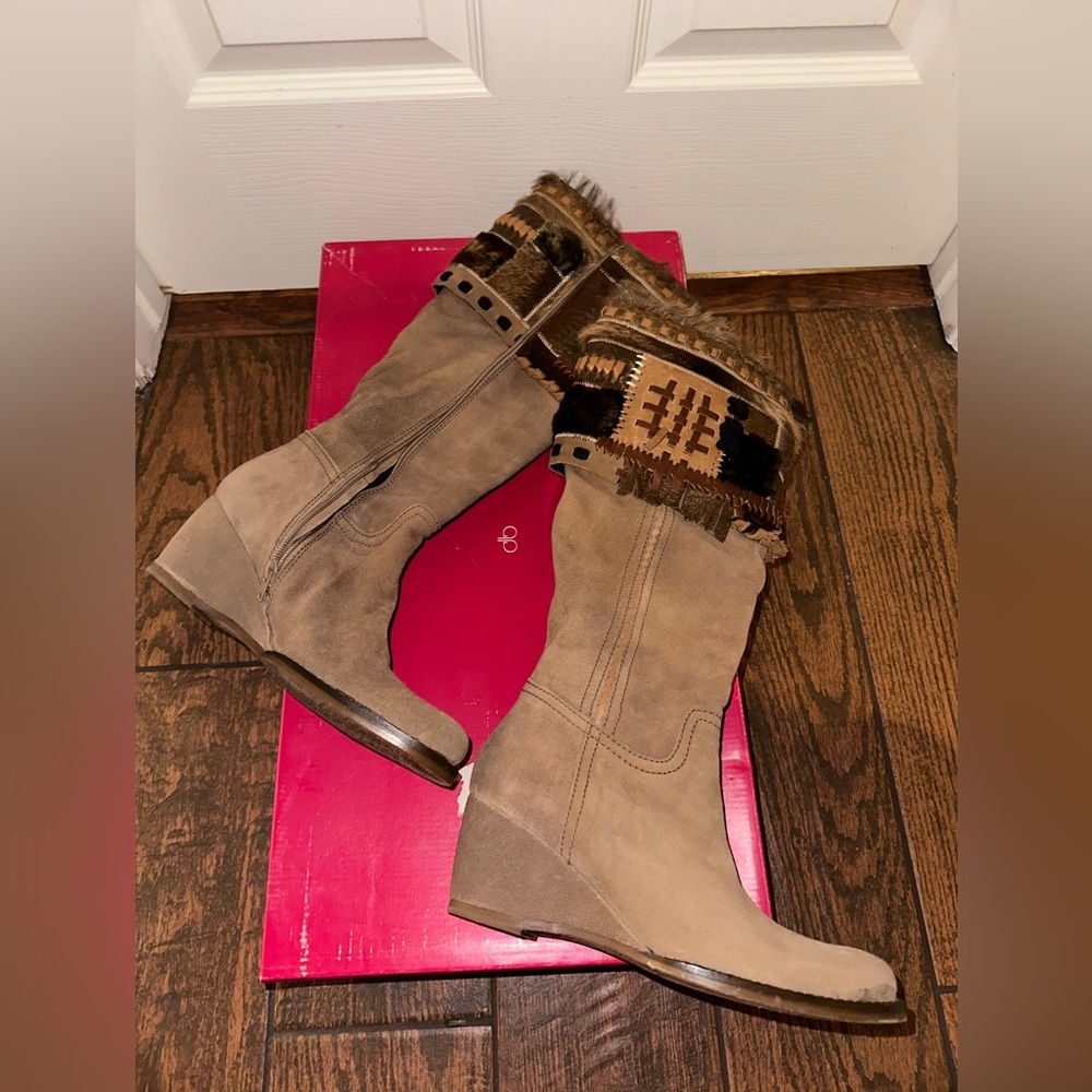 Women’s Apepazza size 7.5 knee high boots